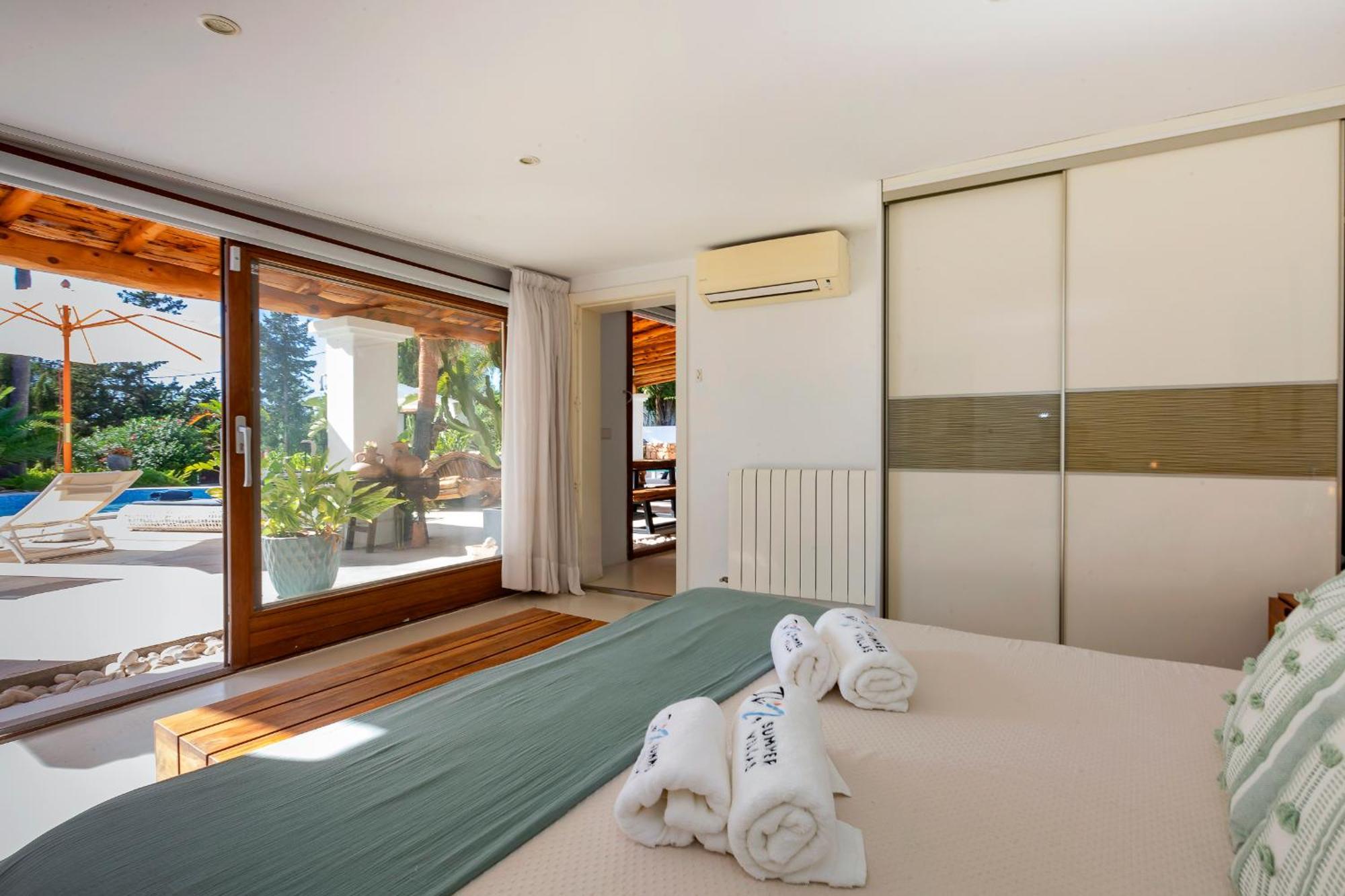 Villa Near Ibiza Town Sleeps 11 To 13 Guests Can Furnet Dış mekan fotoğraf